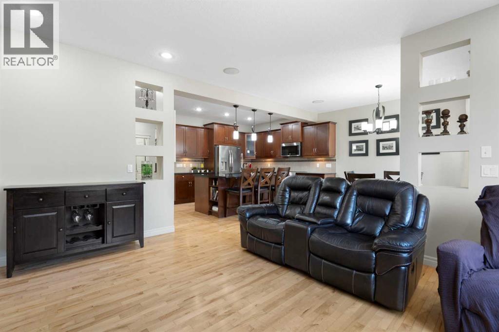 22 Hillcrest Street Sw, Airdrie, Alberta  T4B 0Y5 - Photo 14 - A2259056