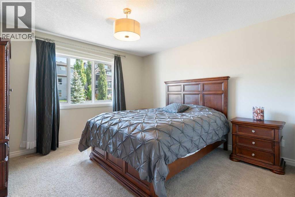 22 Hillcrest Street Sw, Airdrie, Alberta  T4B 0Y5 - Photo 23 - A2259056