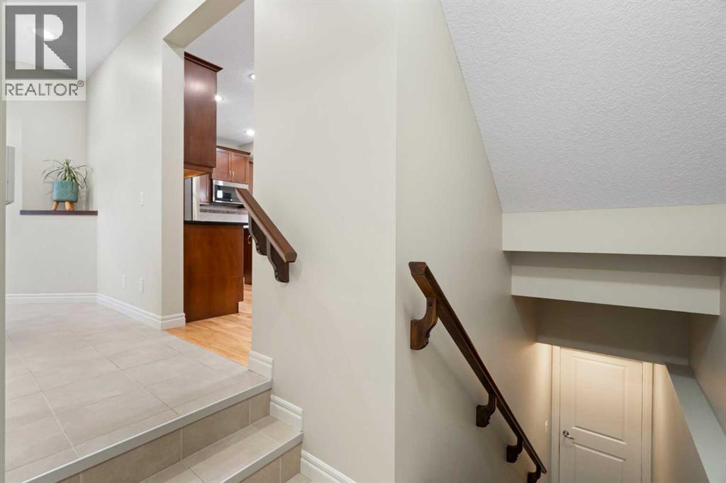 22 Hillcrest Street Sw, Airdrie, Alberta  T4B 0Y5 - Photo 21 - A2259056