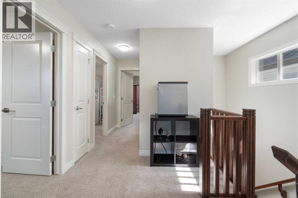 22 Hillcrest Street Sw, Airdrie, Alberta  T4B 0Y5 - Photo 22 - A2259056