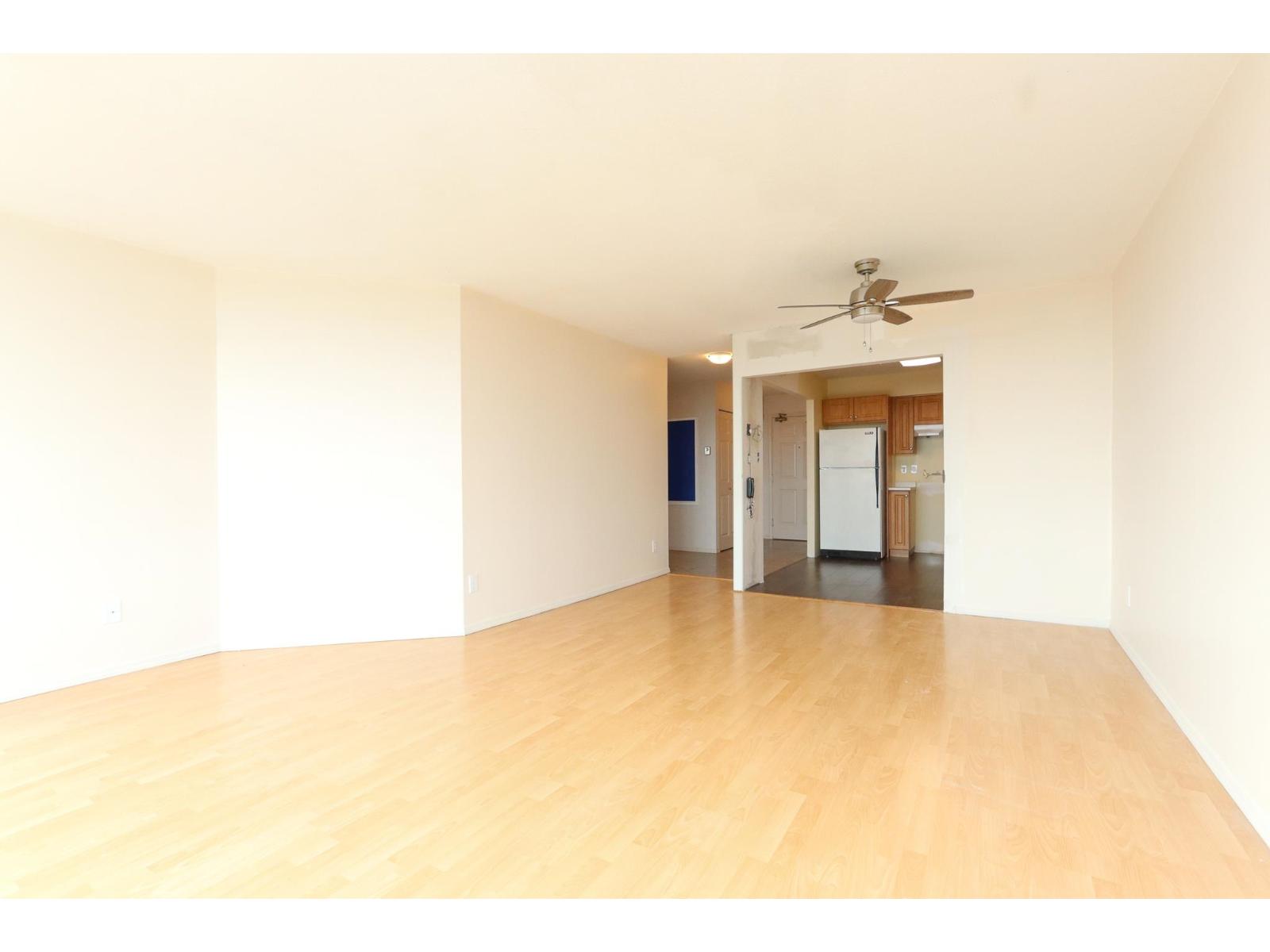 1503 15038 101 Avenue, Surrey, British Columbia  V3R 0N2 - Photo 4 - R3065939