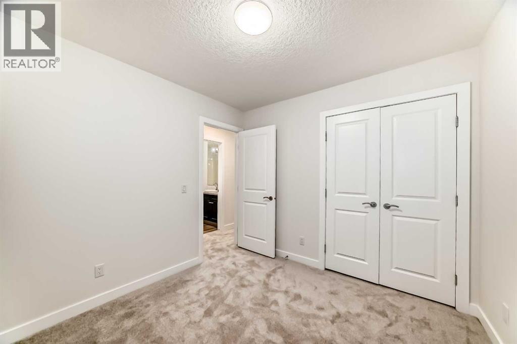 158 Valleyview Court Se, Calgary, Alberta  T2B 0K6 - Photo 31 - A2266966