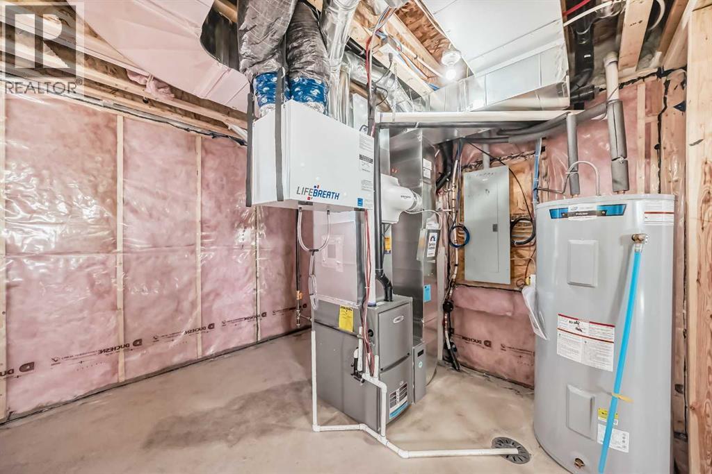 156 Belvedere Park Se, Calgary, Alberta  T2A 8A1 - Photo 45 - A2268376