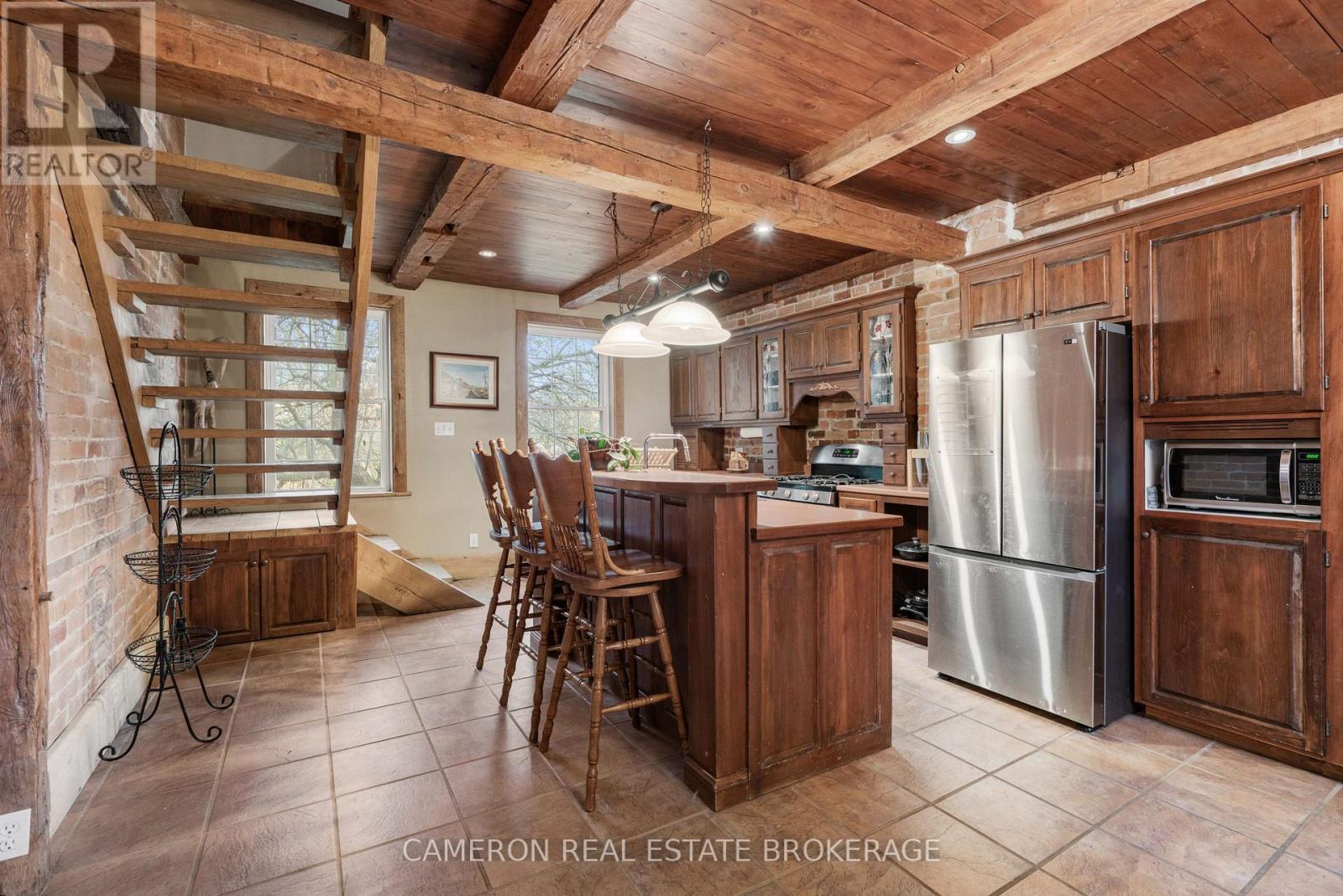 37 Duncan Street, South Glengarry, Ontario K0C 1N0 - Photo 14 - X12526334