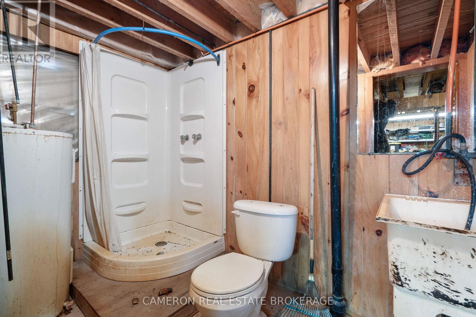 37 Duncan Street, South Glengarry, Ontario K0C 1N0 - Photo 40 - X12526334