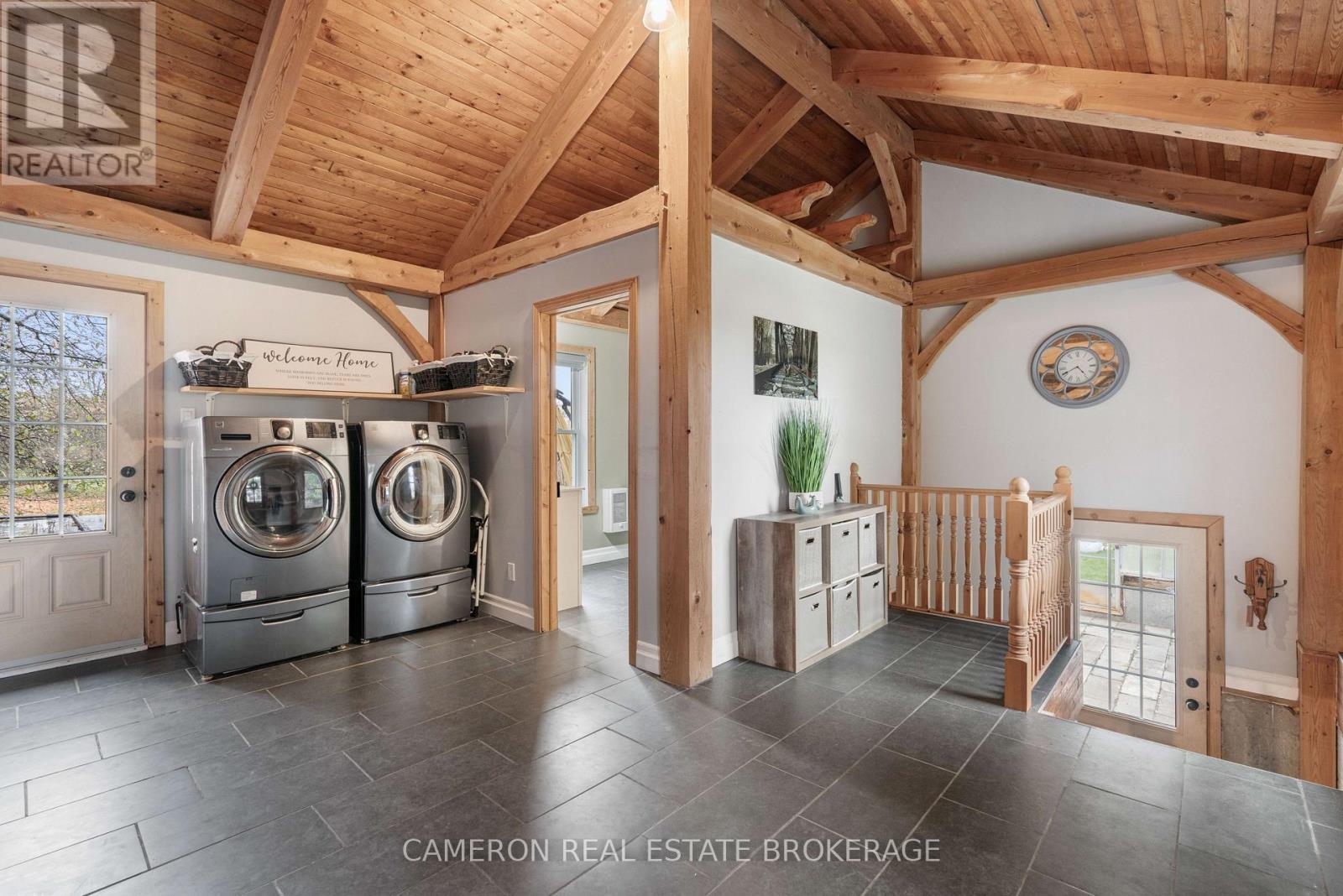 37 Duncan Street, South Glengarry, Ontario K0C 1N0 - Photo 5 - X12526334