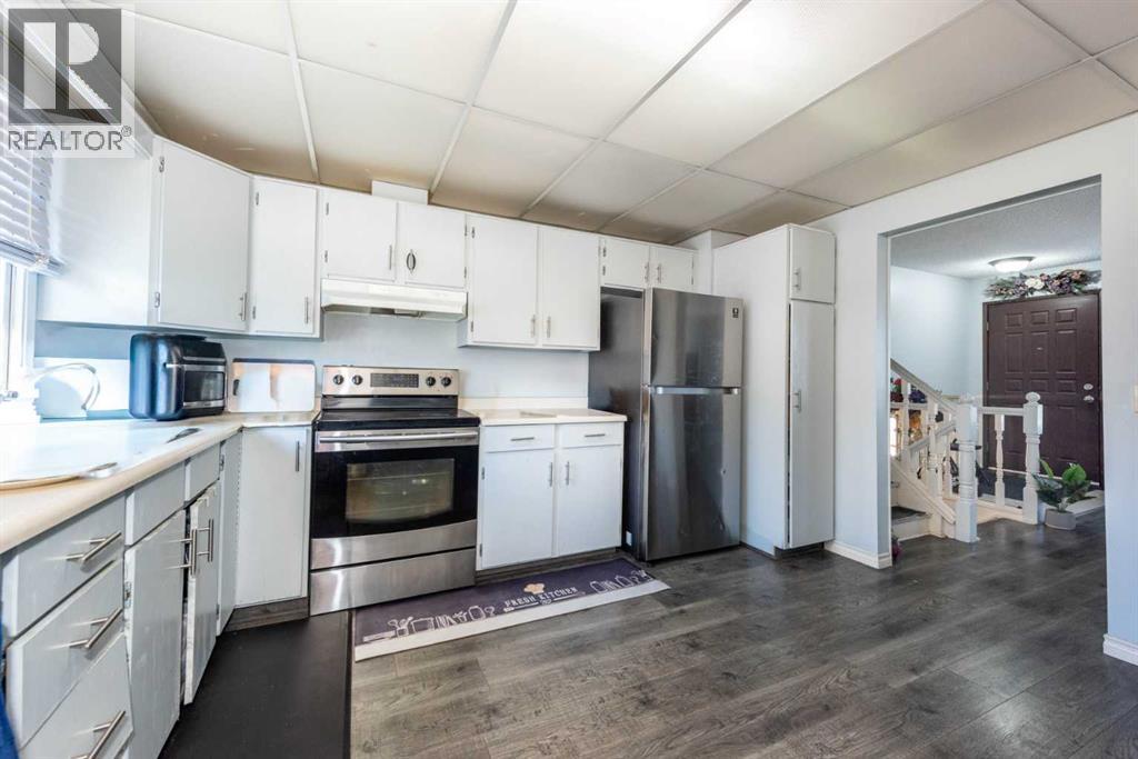 304 Whitefield Drive Ne, Calgary, Alberta  T1Y 5J3 - Photo 7 - A2266113