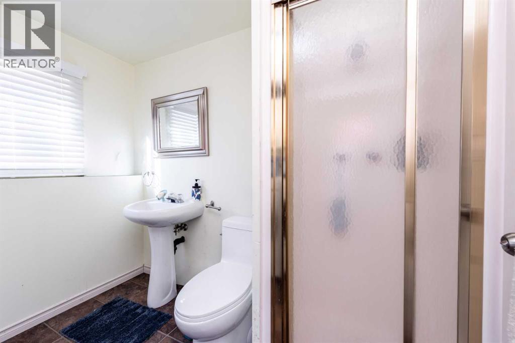 304 Whitefield Drive Ne, Calgary, Alberta  T1Y 5J3 - Photo 19 - A2266113