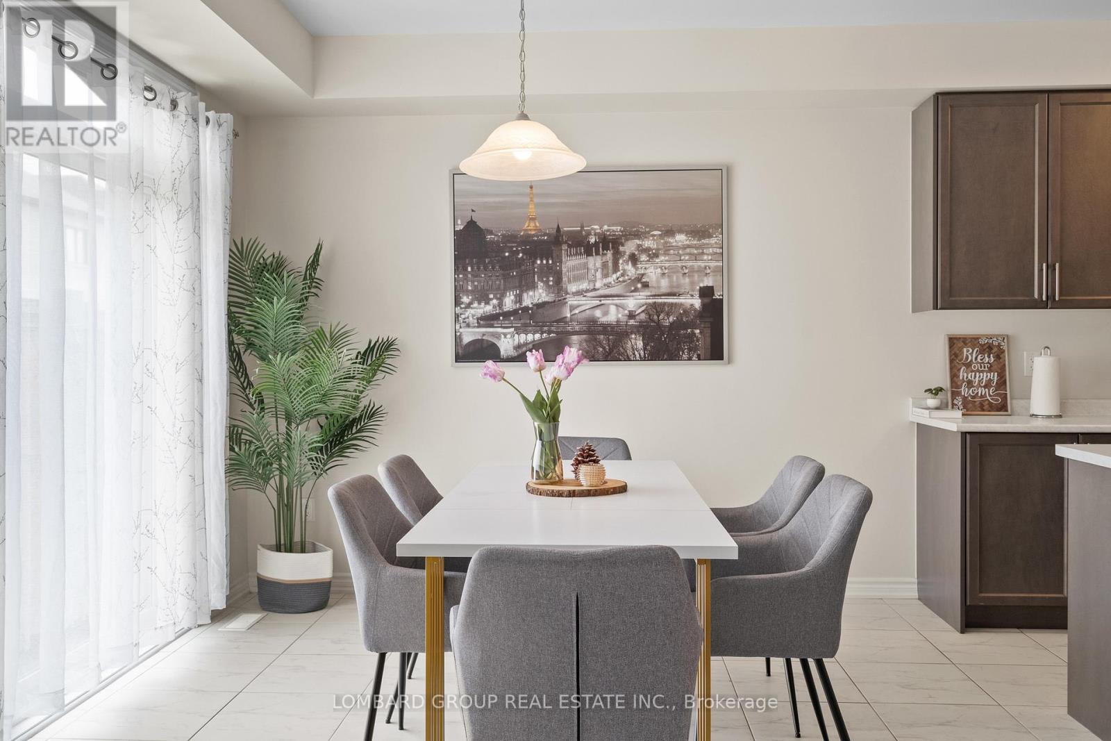 212 Vanilla Trail, Thorold, Ontario  L2V 0L3 - Photo 12 - X12526350