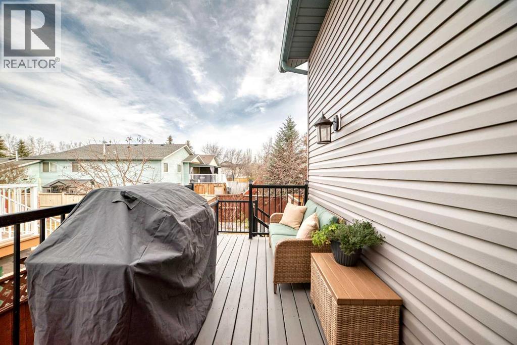 115 Sunridge Crescent Nw, Airdrie, Alberta  T4B 2G5 - Photo 34 - A2266060