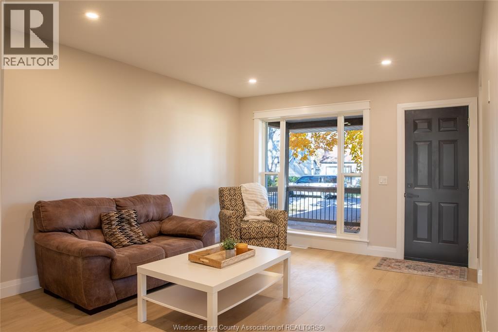 737 Charles Street, Windsor, Ontario N8X 3G7 - Photo 4 - 25028389