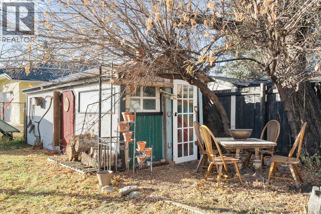 237 6 Avenue Se, High River, Alberta  T1V 1H3 - Photo 40 - A2268488