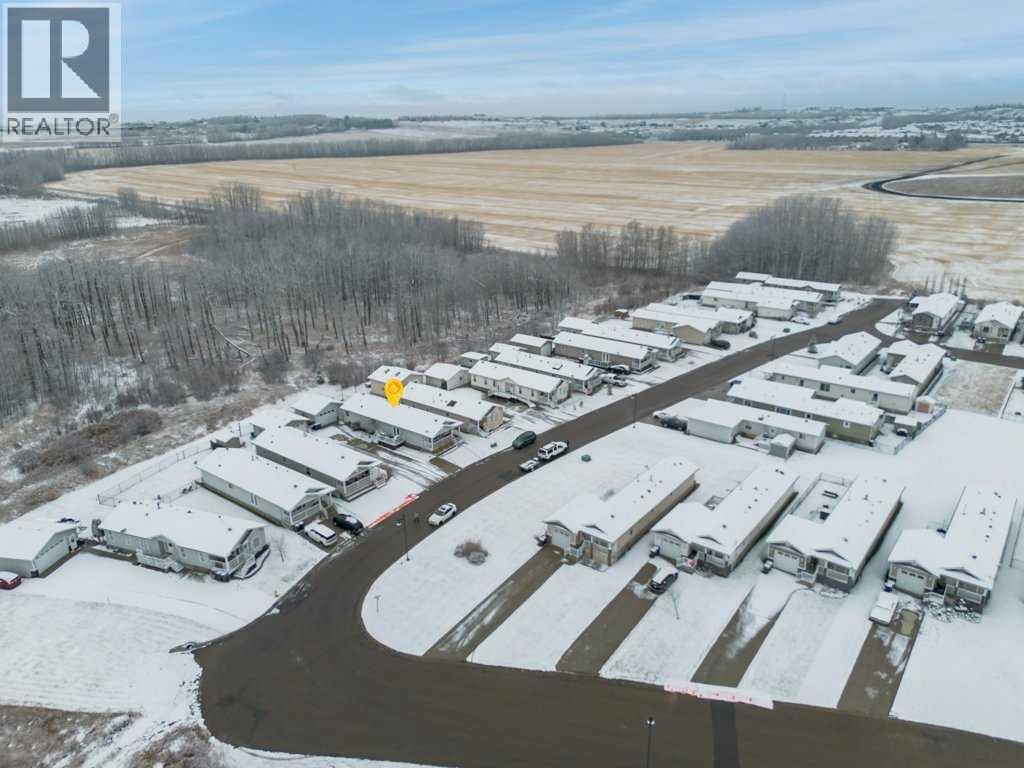 7 Baywood Link, Sylvan Lake, Alberta  T4S 0A8 - Photo 3 - A2269889