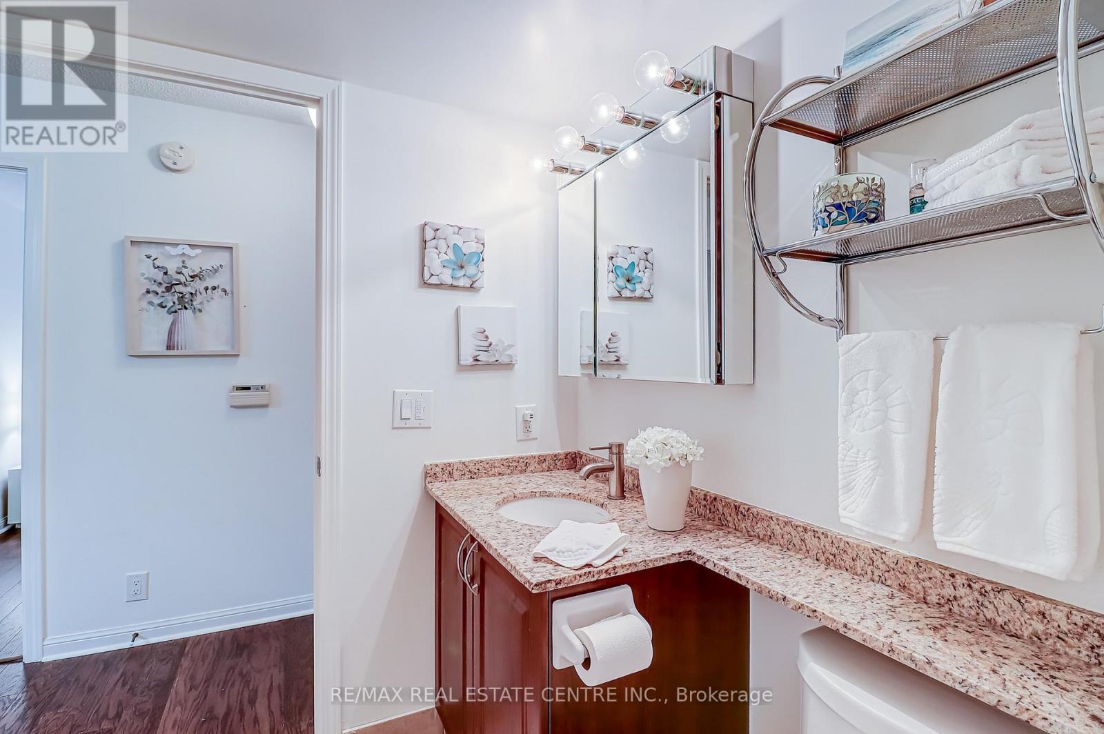 216 - 50 Via Rosedale Way, Brampton, Ontario  L6R 3Z7 - Photo 14 - W12526382