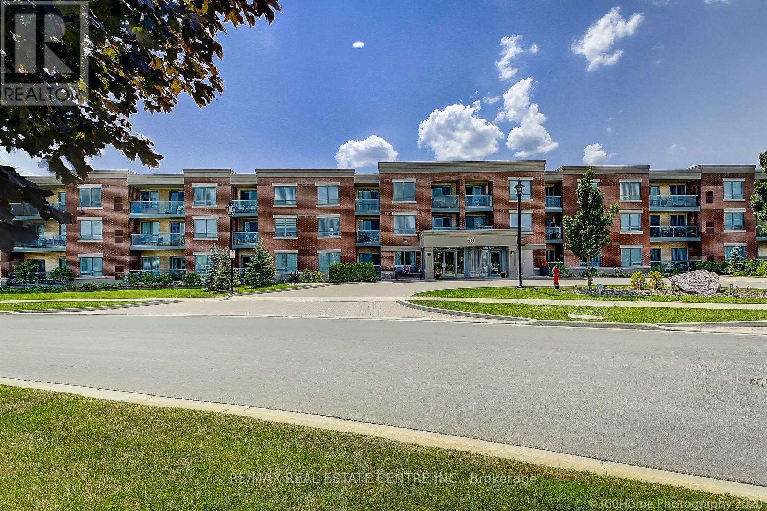 216 - 50 Via Rosedale Way, Brampton, Ontario  L6R 3Z7 - Photo 2 - W12526382