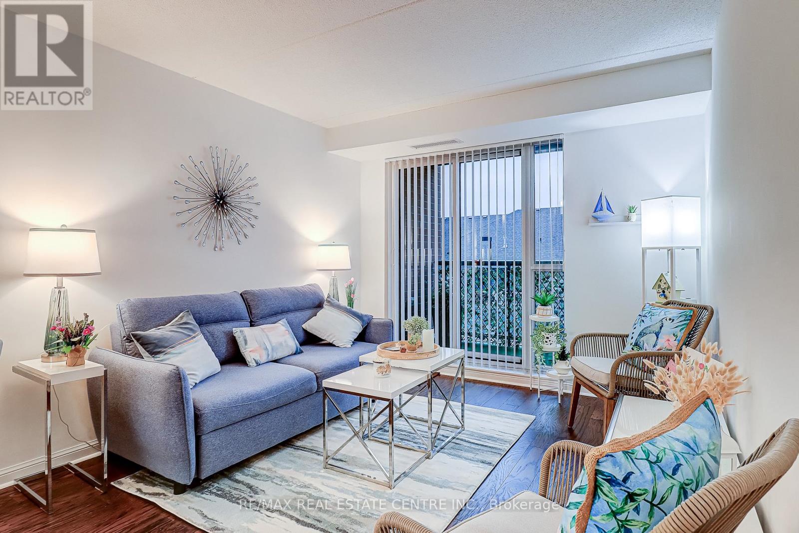 216 - 50 Via Rosedale Way, Brampton, Ontario  L6R 3Z7 - Photo 8 - W12526382