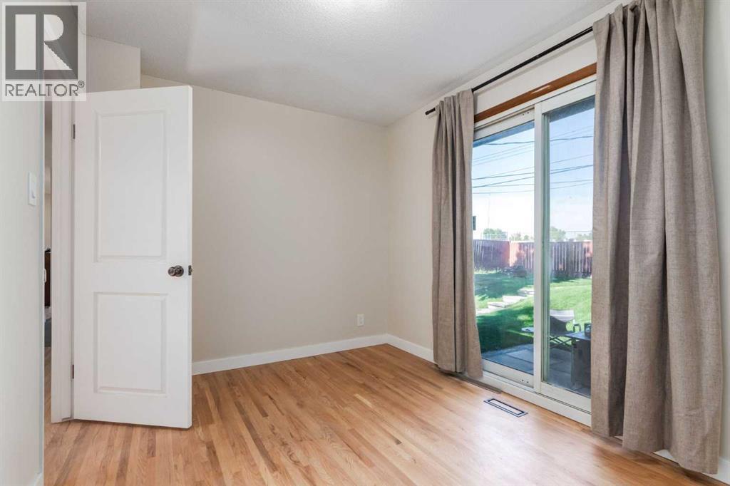 840 Raynard Crescent Se, Calgary, Alberta  T2A 1X7 - Photo 12 - A2258978