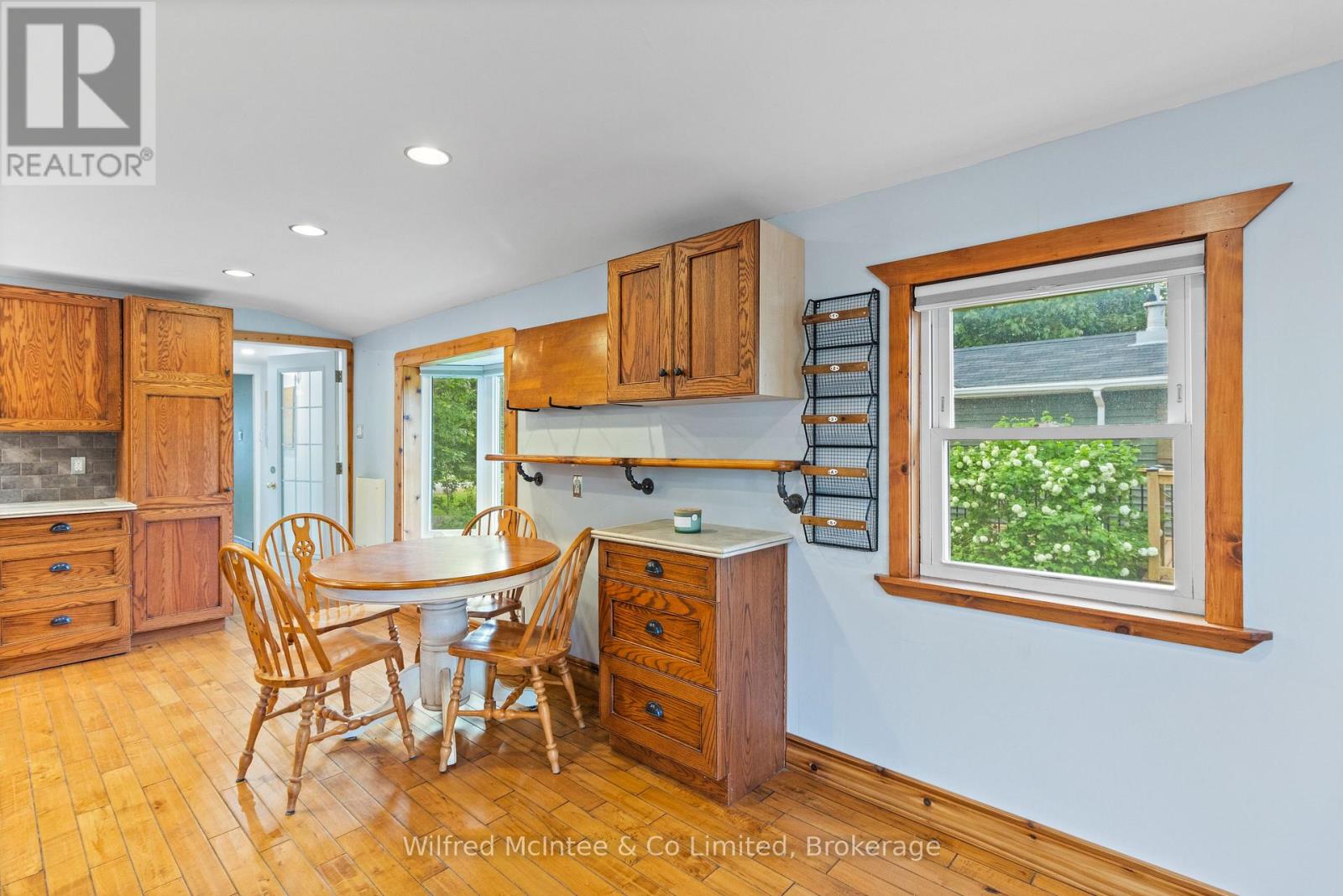 48 Maplewood Boulevard, Kincardine, Ontario  N0G 2T0 - Photo 18 - X12526404