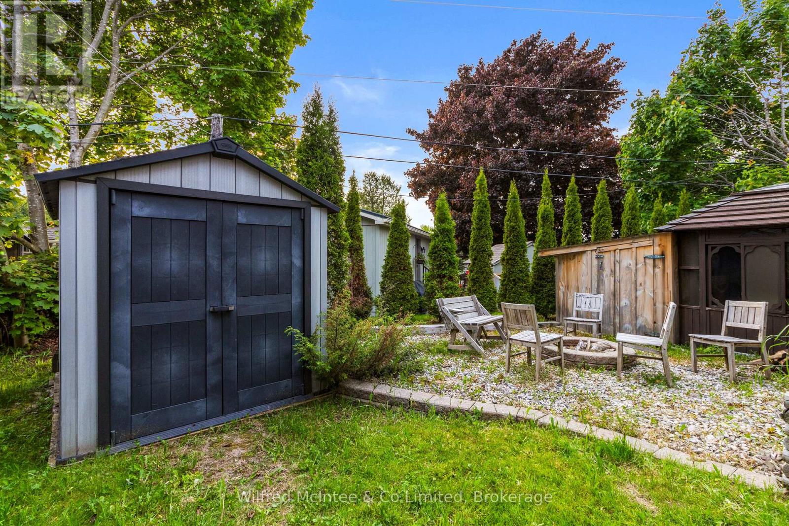 48 Maplewood Boulevard, Kincardine, Ontario  N0G 2T0 - Photo 35 - X12526404