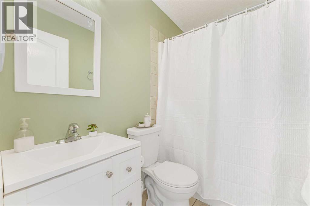 10 Tusslewood Heights Nw, Calgary, Alberta  T3L 2M6 - Photo 31 - A2239402