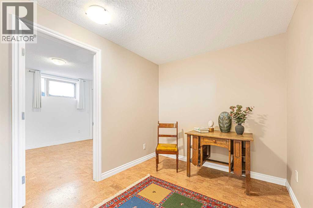 10 Tusslewood Heights Nw, Calgary, Alberta  T3L 2M6 - Photo 34 - A2239402