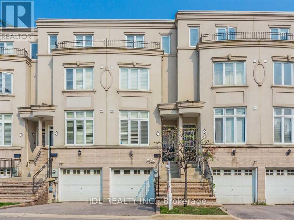 5 ENGLISH GARDEN WAY, Toronto, Ontario