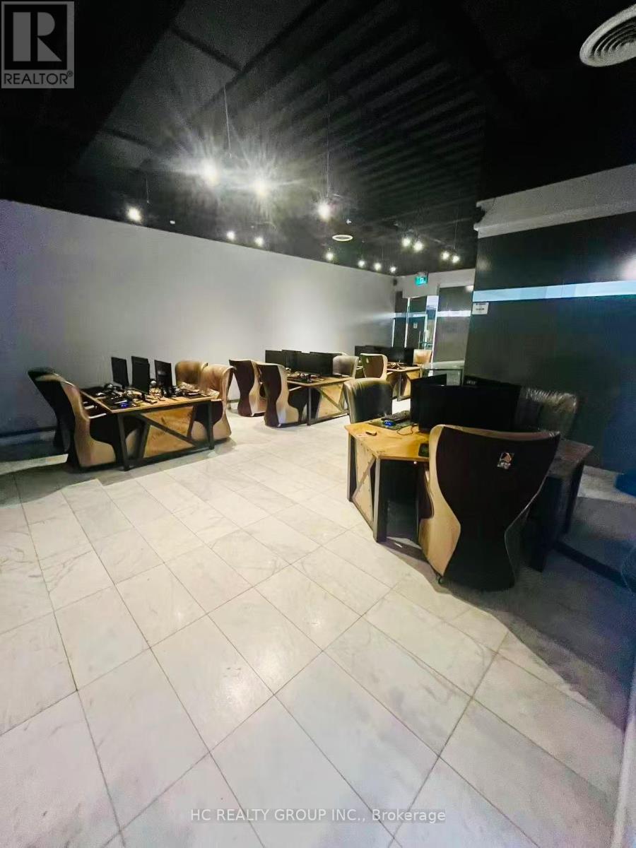 8333 Kennedy Road, Markham, Ontario L3R 1J5 - Photo 5 - N12526402