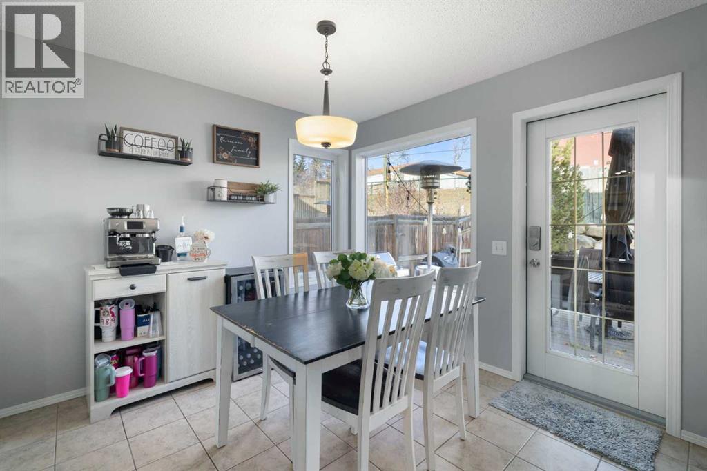 86 Tuscany Ridge View Nw, Calgary, Alberta  T3L 2J5 - Photo 10 - A2254025