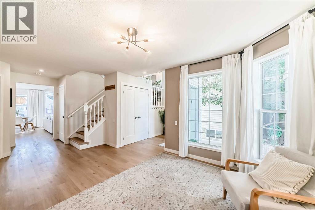 132 Hidden Valley Crescent Nw, Calgary, Alberta  T3A 4Z4 - Photo 6 - A2257775