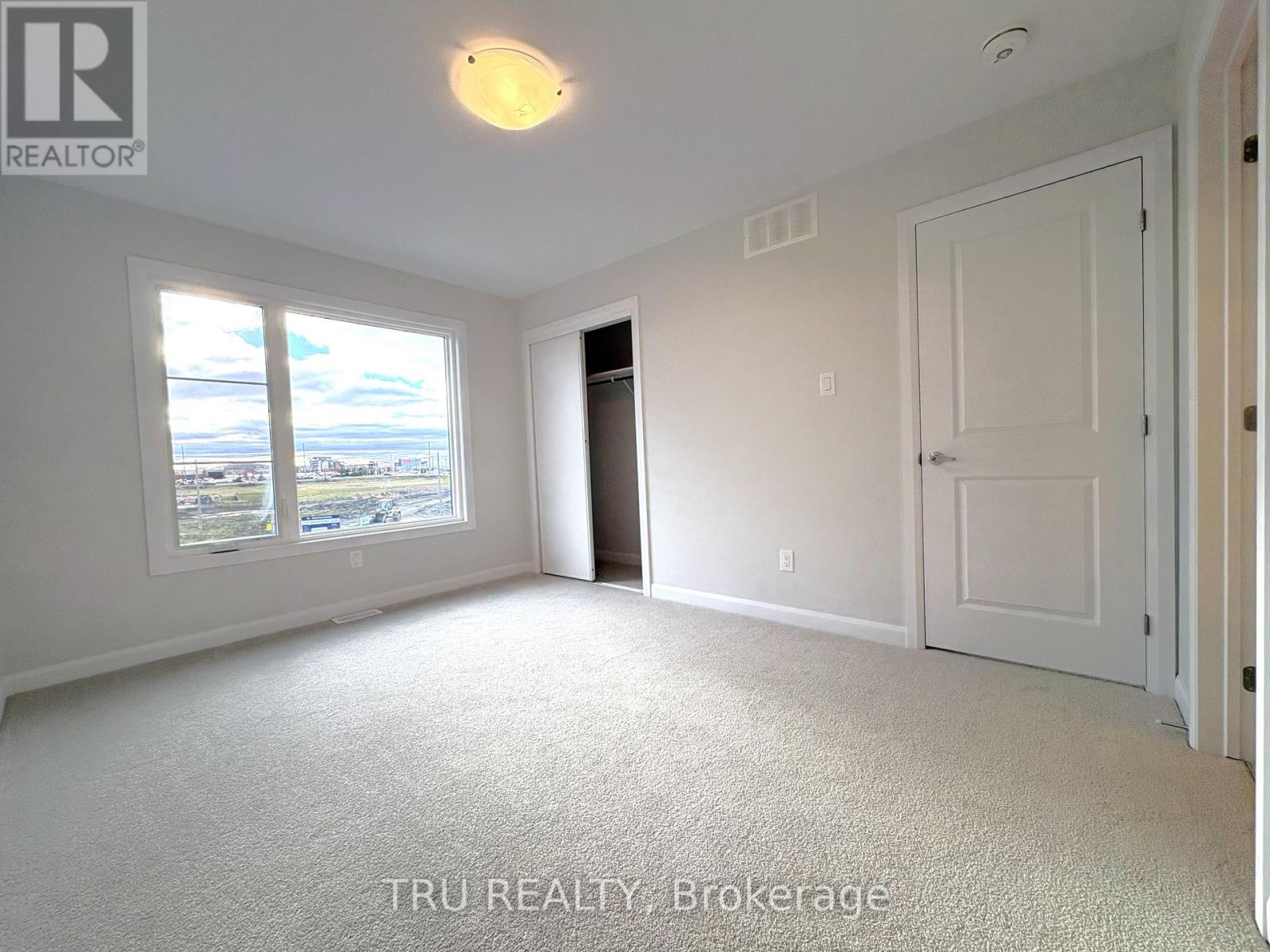 324 Clearpath Private, Ottawa, Ontario K2T 0S6 - Photo 21 - X12526410