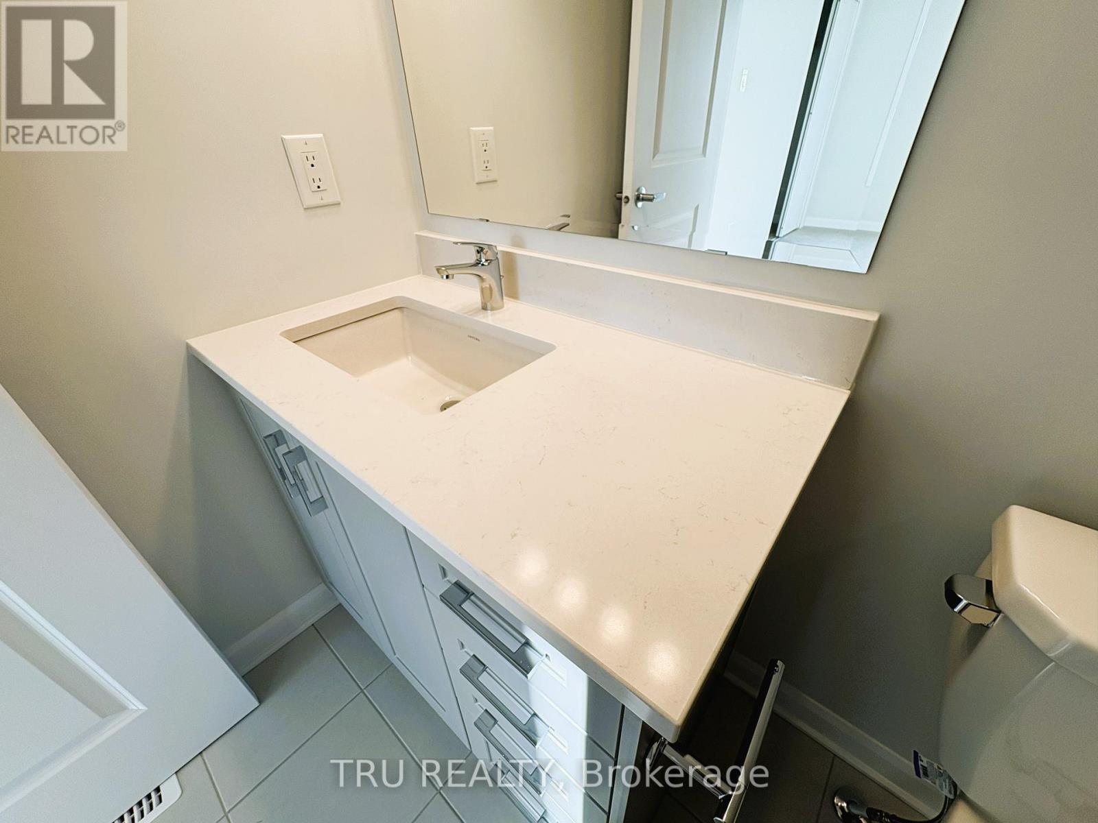 324 Clearpath Private, Ottawa, Ontario K2T 0S6 - Photo 24 - X12526410