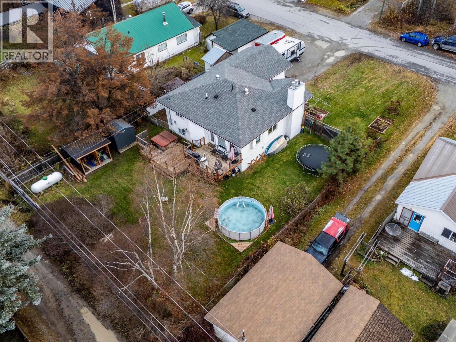 517 12th Street S, Golden, British Columbia  V0A 1H0 - Photo 52 - 10367357