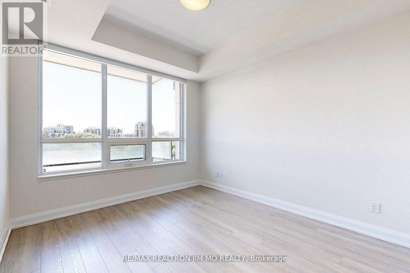 616 - 15 Water Walk Drive, Markham, Ontario  L6G 0G2 - Photo 14 - N12526406