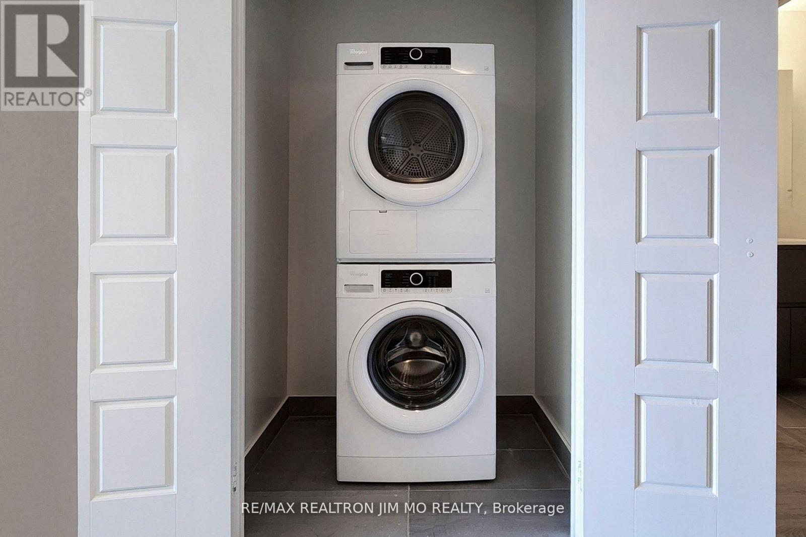 616 - 15 Water Walk Drive, Markham, Ontario  L6G 0G2 - Photo 23 - N12526406