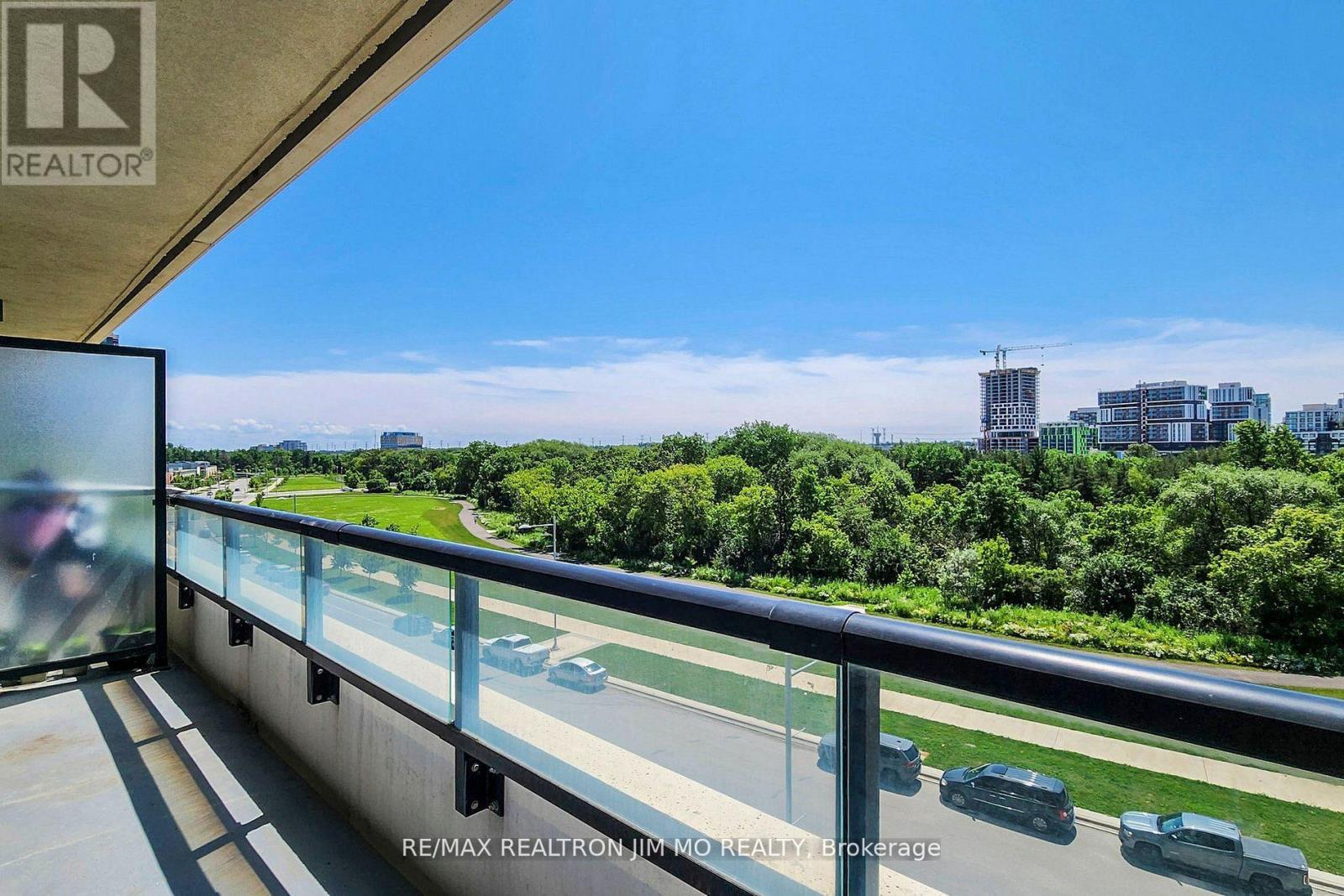 616 - 15 Water Walk Drive, Markham, Ontario  L6G 0G2 - Photo 28 - N12526406