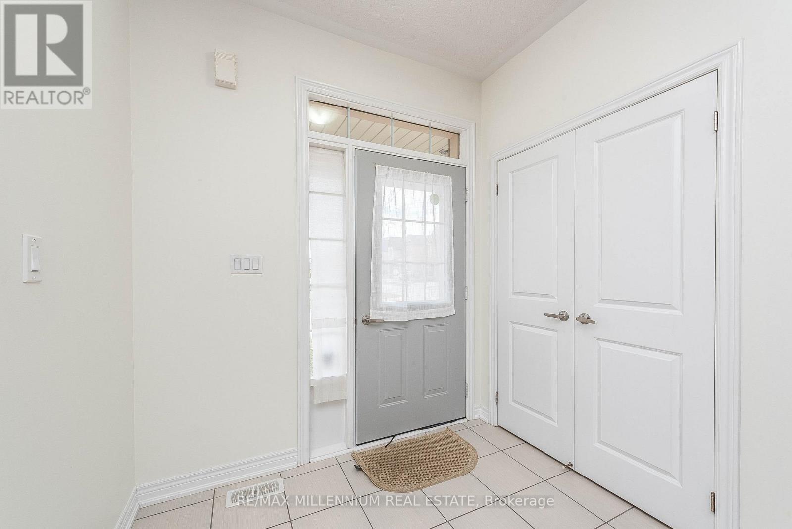 180 PELEE AVENUE, Vaughan, Ontario