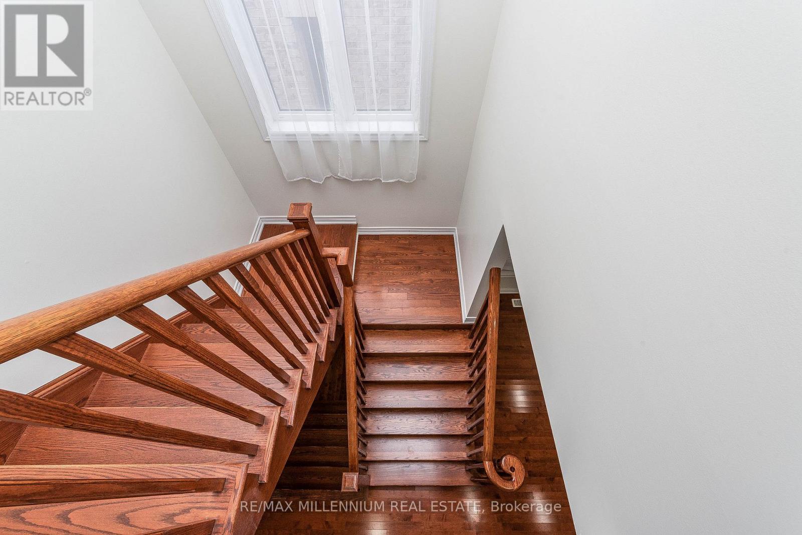 180 Pelee Avenue, Vaughan, Ontario  L4H 3Z9 - Photo 21 - N12526414