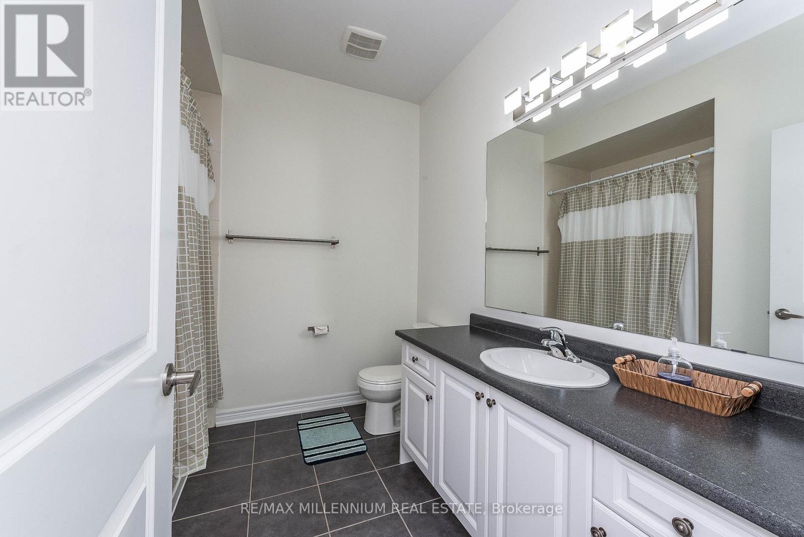 180 Pelee Avenue, Vaughan, Ontario  L4H 3Z9 - Photo 22 - N12526414