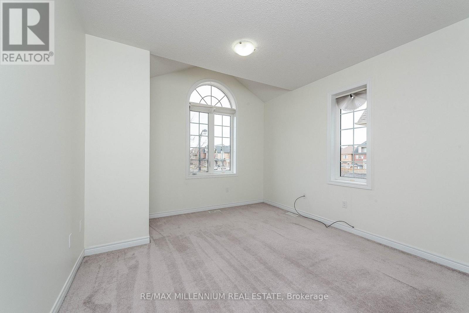 180 Pelee Avenue, Vaughan, Ontario  L4H 3Z9 - Photo 24 - N12526414