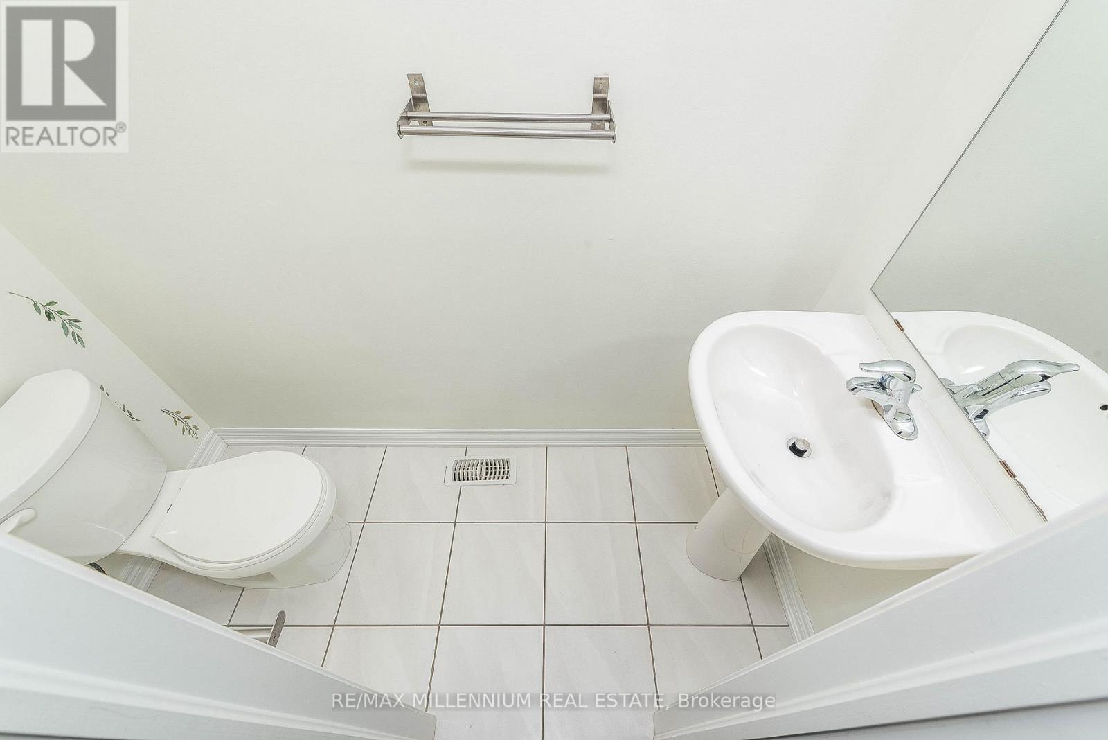 180 Pelee Avenue, Vaughan, Ontario  L4H 3Z9 - Photo 38 - N12526414