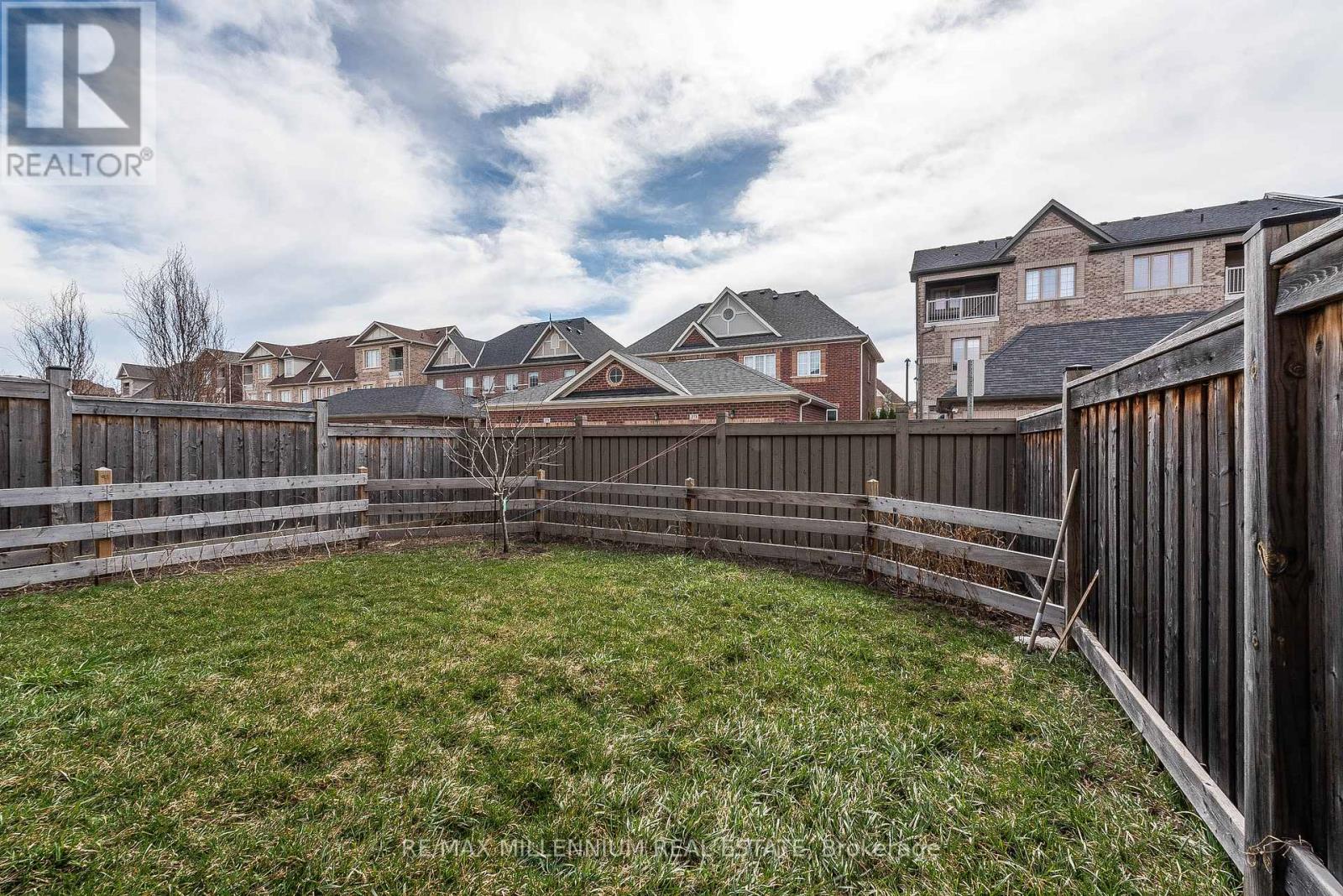 180 Pelee Avenue, Vaughan, Ontario  L4H 3Z9 - Photo 45 - N12526414