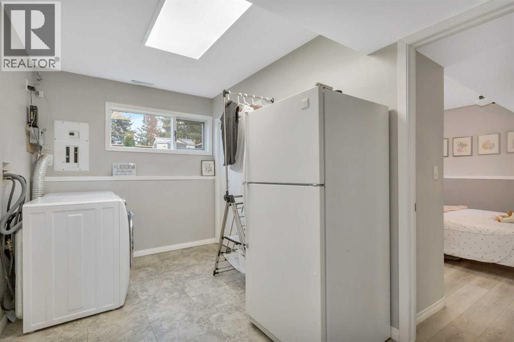 7 Westview Drive, Lacombe, Alberta  T4L 1R6 - Photo 27 - A2269548