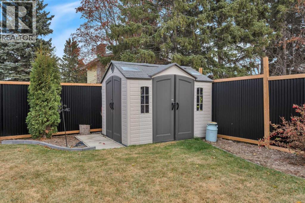 7 Westview Drive, Lacombe, Alberta  T4L 1R6 - Photo 40 - A2269548