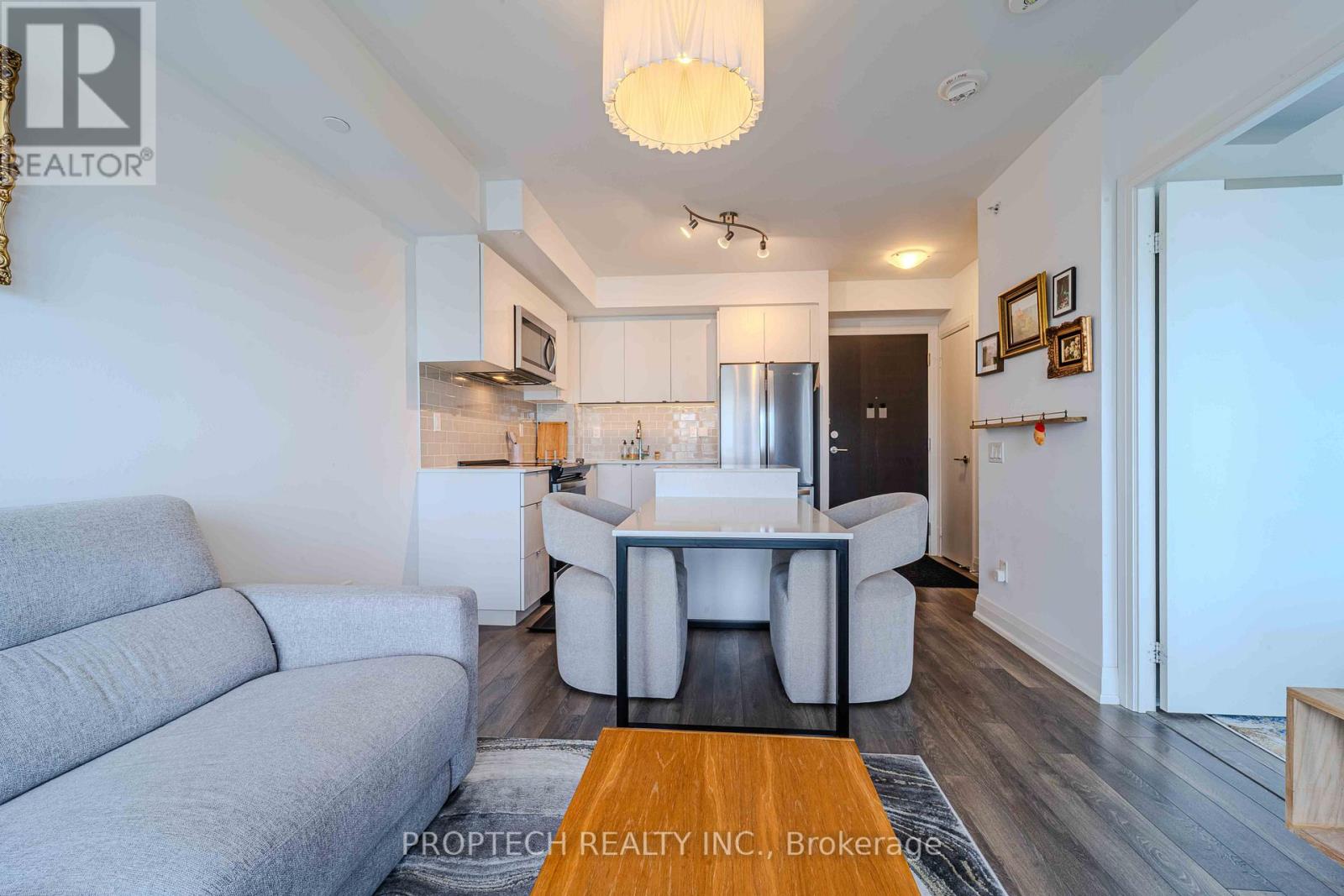 1103 - 1461 Lawrence Avenue W, Toronto, Ontario  M6L 0A6 - Photo 6 - W12526408