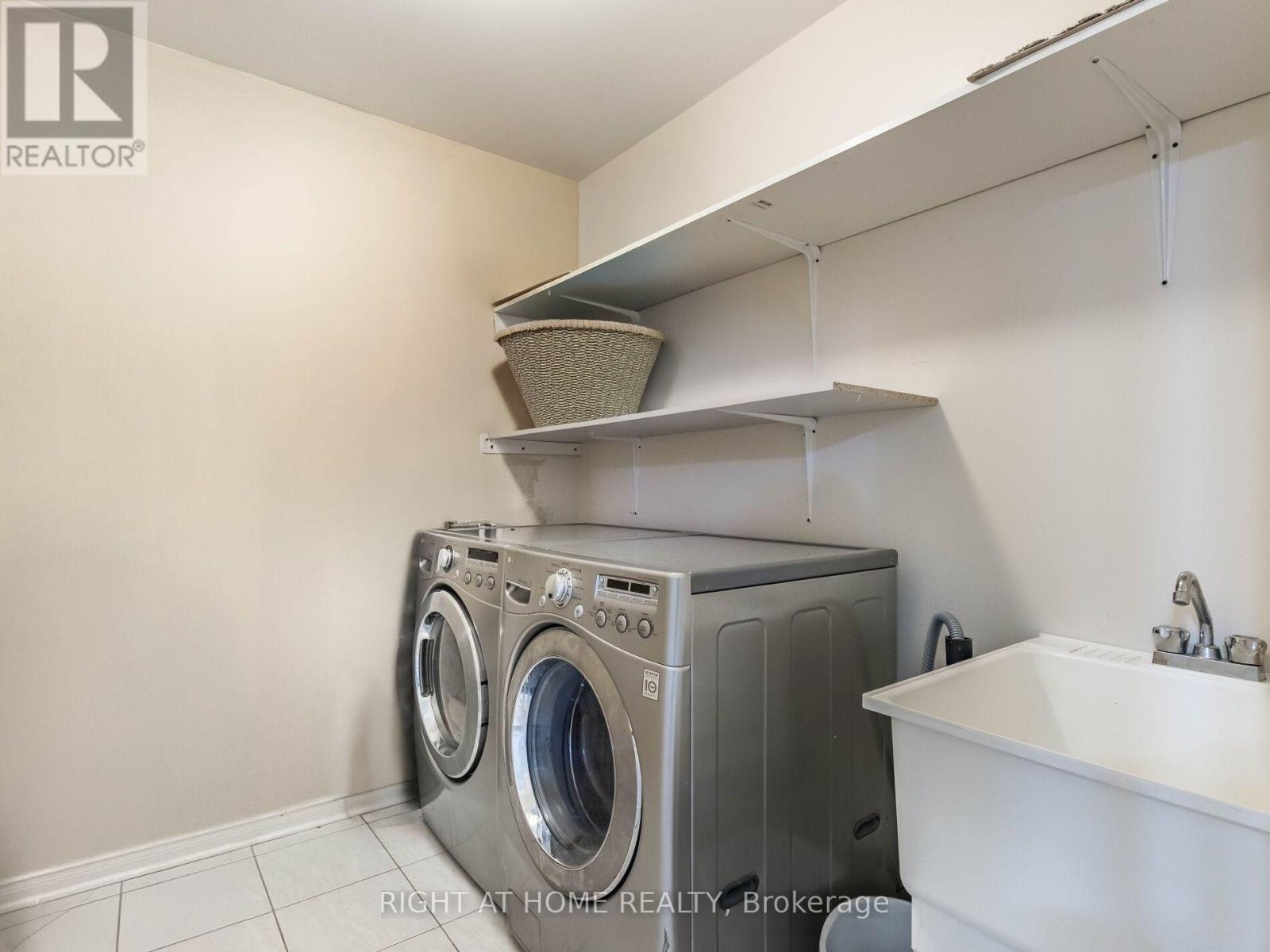 50 Commodore Drive, Brampton, Ontario L6X 0S7 - Photo 17 - W12513156