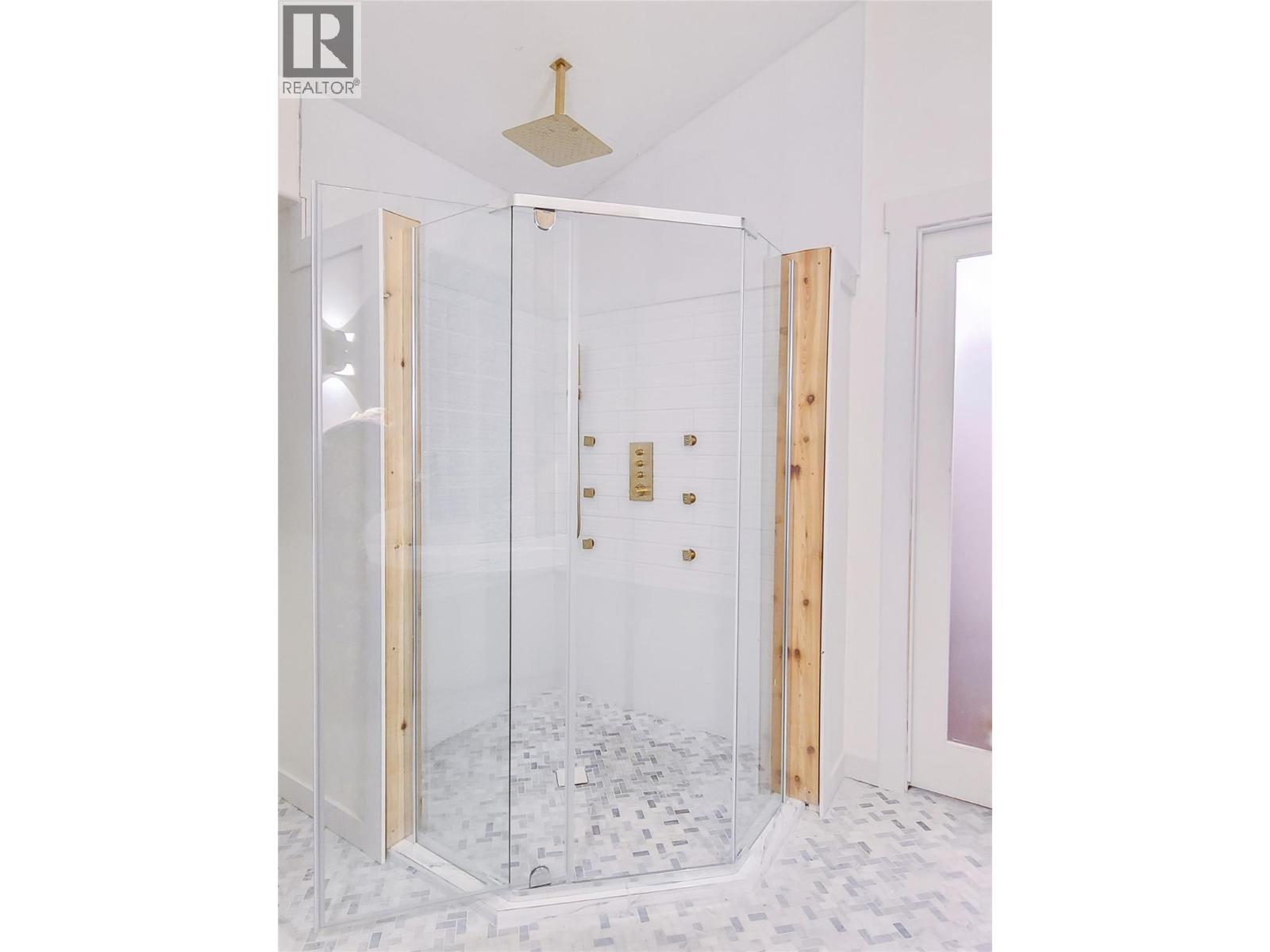 3897 Gallaghers Grange, Kelowna, British Columbia  V1W 3Z9 - Photo 25 - 10367446