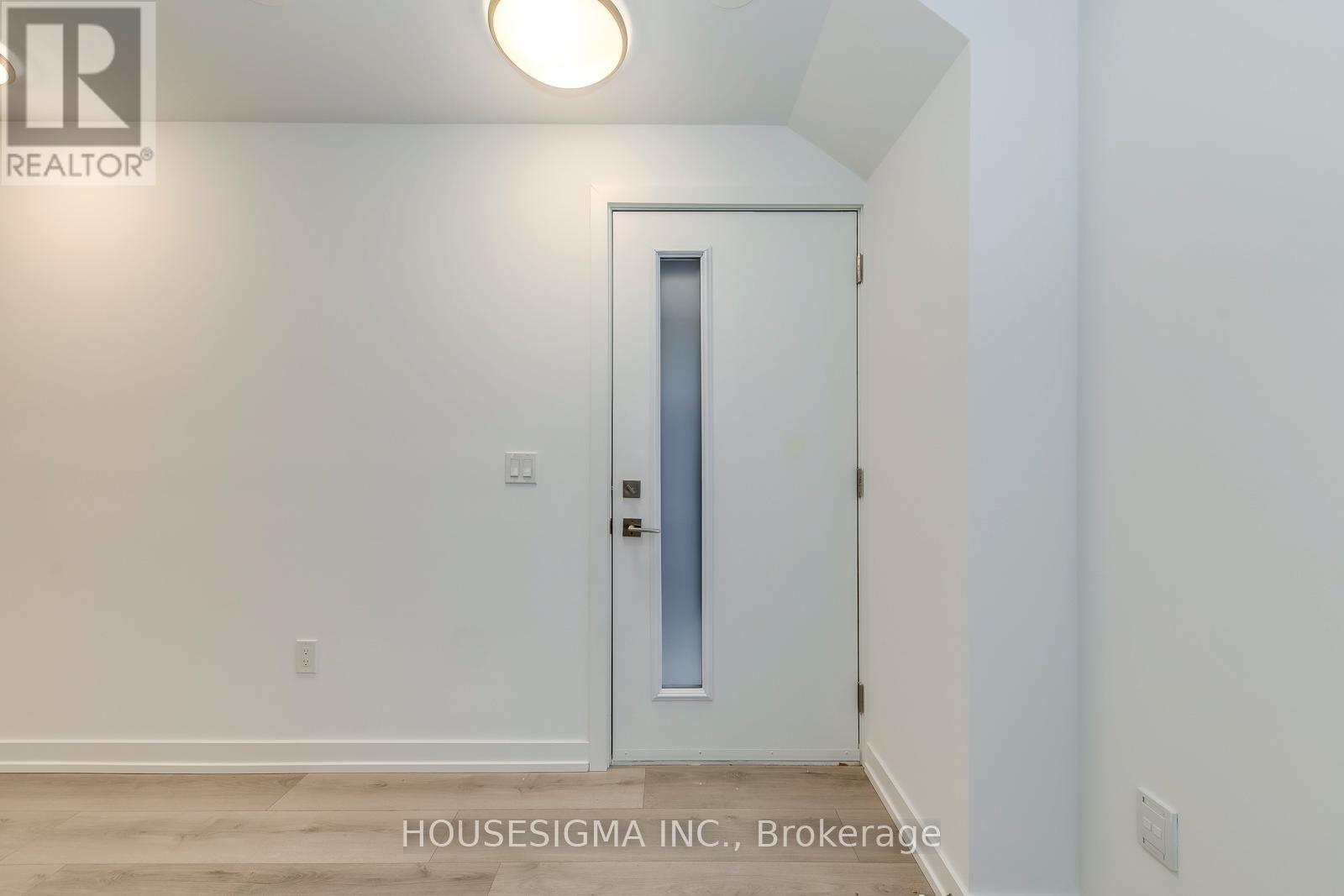 55 - 10 Calamint Lane, Toronto, Ontario M1W 2H1 - Photo 4 - E12526430