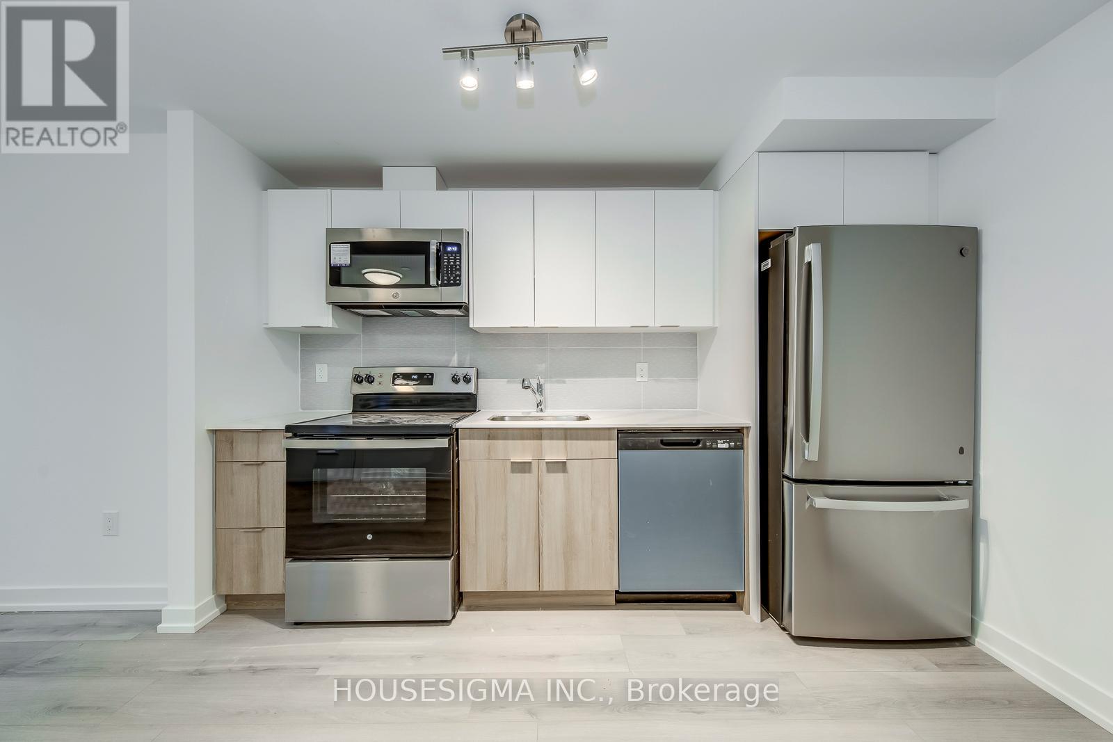 55 - 10 Calamint Lane, Toronto, Ontario M1W 2H1 - Photo 8 - E12526430