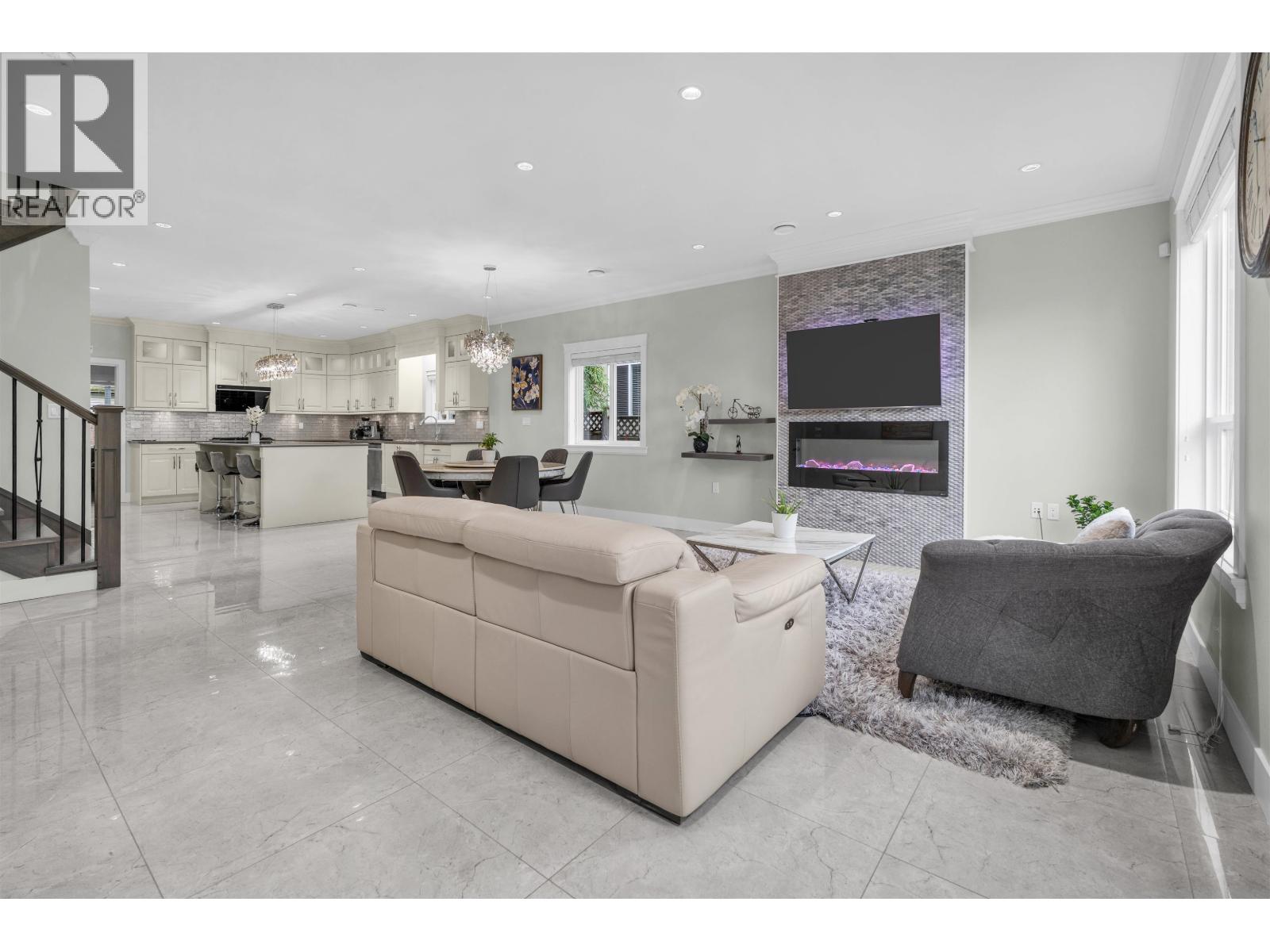 1584 Blaine Avenue, Burnaby, British Columbia  V5A 2L8 - Photo 4 - R3065802