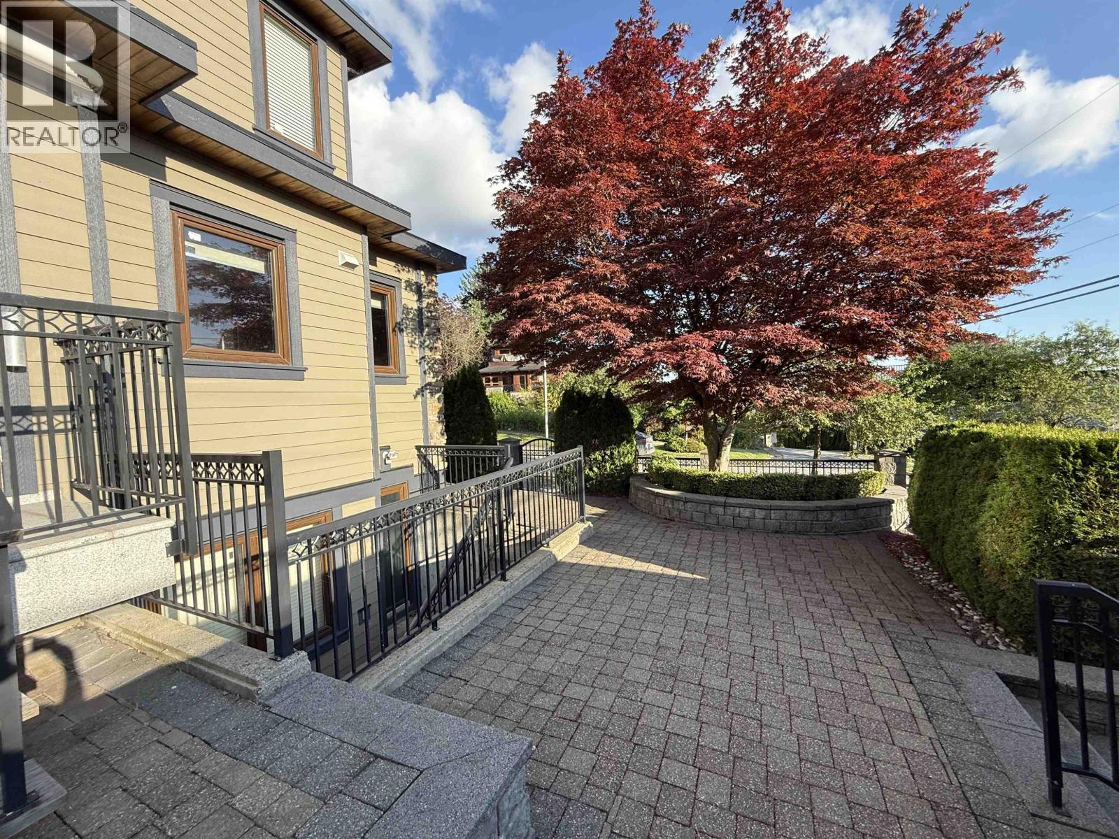7689 Jasper Crescent, Vancouver, British Columbia  V5P 3S7 - Photo 11 - R3049251
